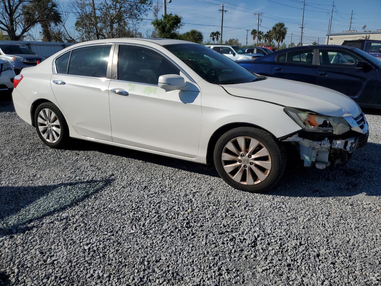 2015 Honda Accord VIN 1HGCR2F89FA083010 Copart auction photo, front end damage thumbnail 4