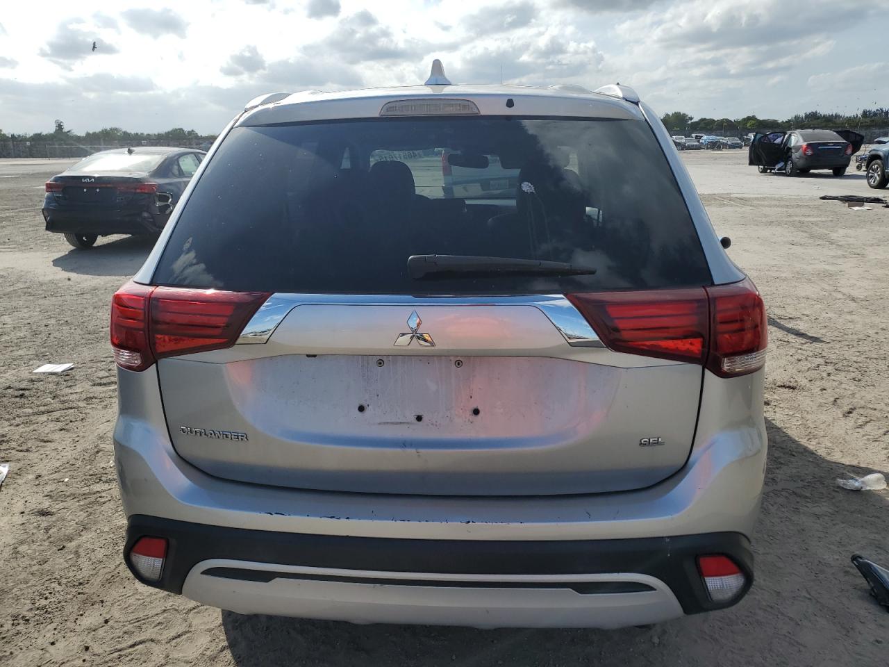 2020 Mitsubishi Outlander VIN JA4AD3A37LJ001013 Copart auction photo, front end / side damage thumbnail 6