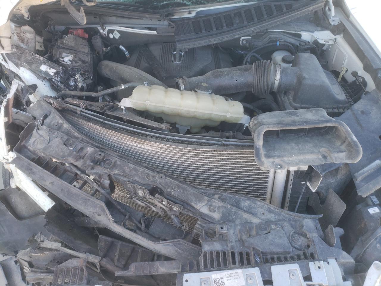 2020 Lincoln Navigator VIN 5LMJJ2NT0LEL07488 Copart auction photo, front end damage thumbnail 12