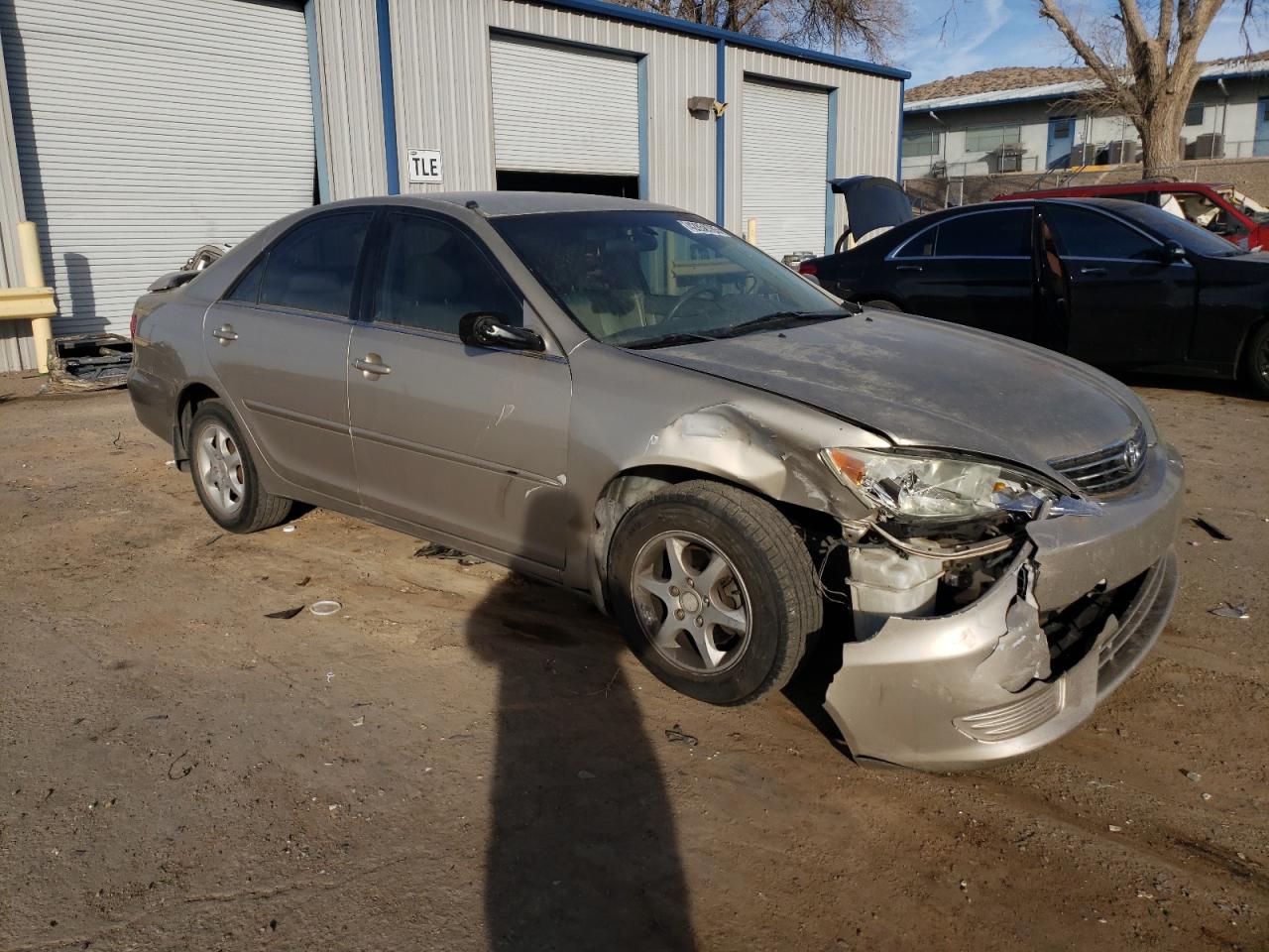 2006 Toyota Camry VIN 4T1BE32K86U133189 Copart auction photo, front end damage thumbnail 4