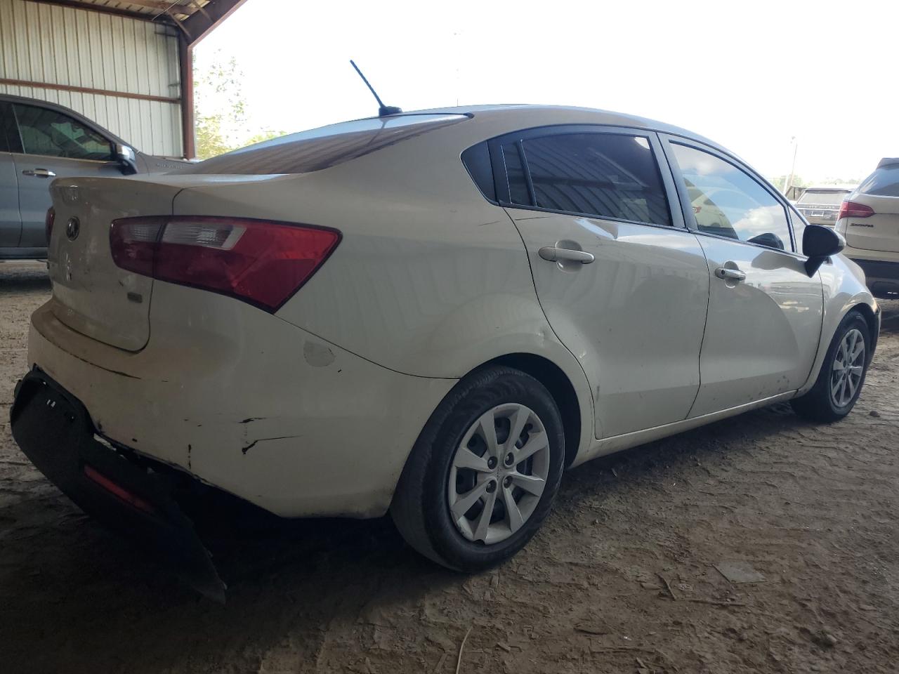 2015 KIA Rio VIN KNADM4A3XF6440798 Copart auction photo, mechanical / minor dent/scratches damage thumbnail 3