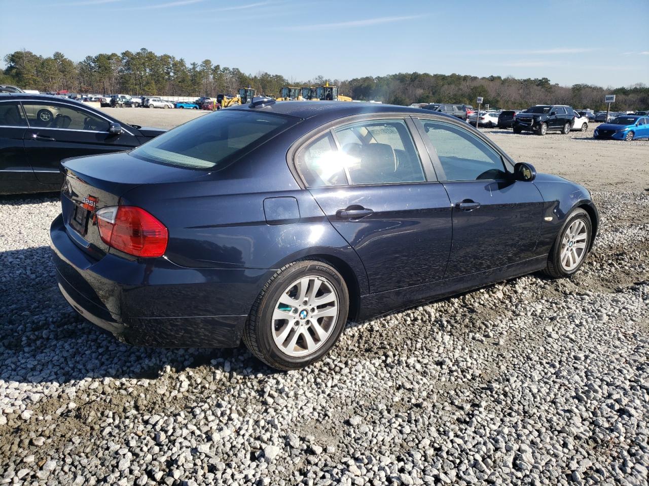 2006 BMW 3er VIN WBAVB13576PS65170 Copart auction photo, minor dent/scratches damage thumbnail 3