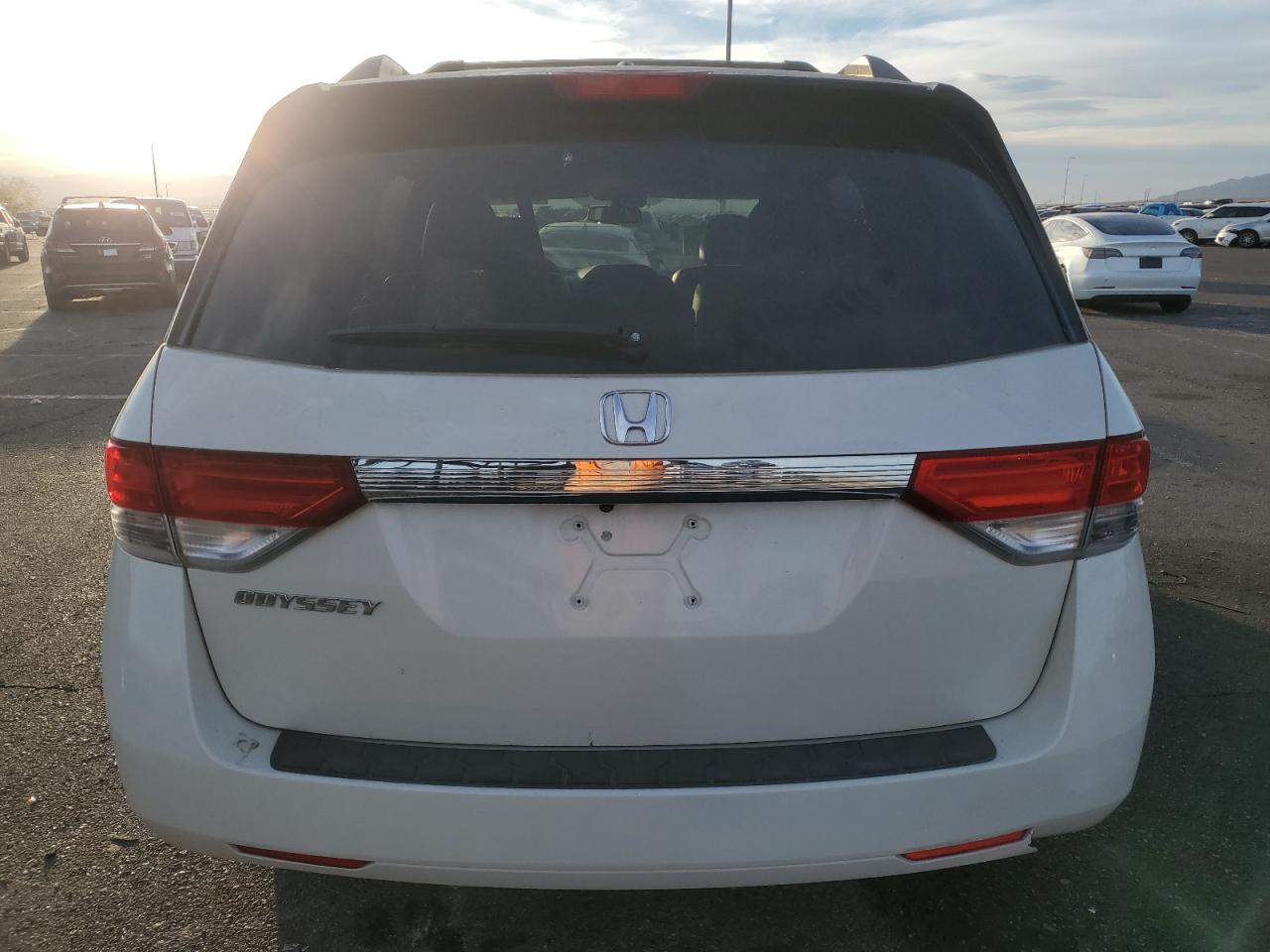 2015 Honda Odyssey VIN 5FNRL5H67FB124443 Copart auction photo, rear end / side damage thumbnail 6