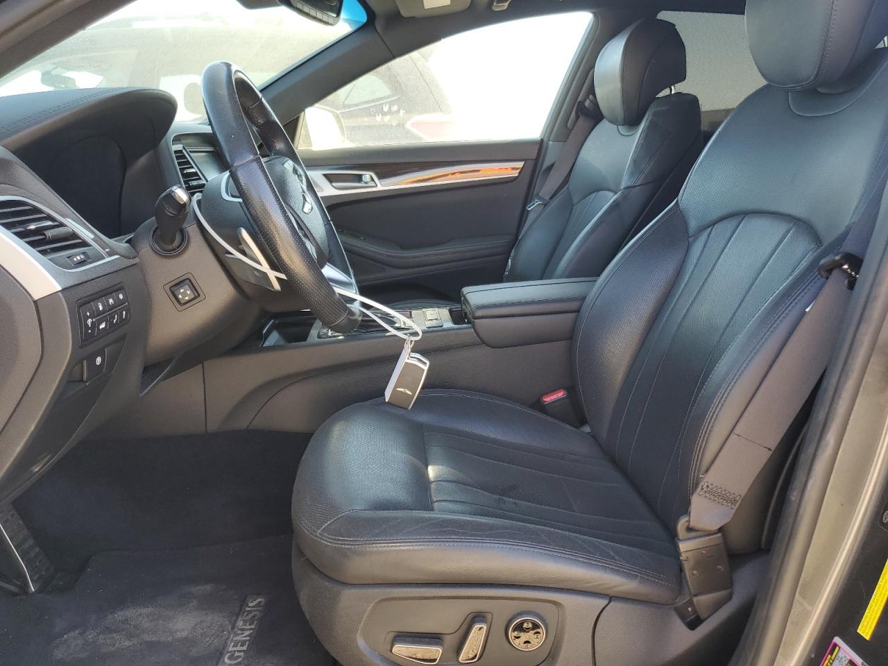 2019 Genesis G80 VIN KMHGN4JE9KU299822 Copart auction photo, front end / side damage thumbnail 7