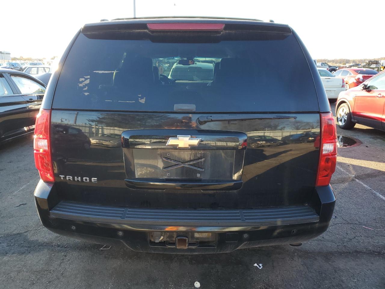 2007 Chevrolet Tahoe VIN 1GNFK13007R132856 Copart auction photo, front end damage thumbnail 6