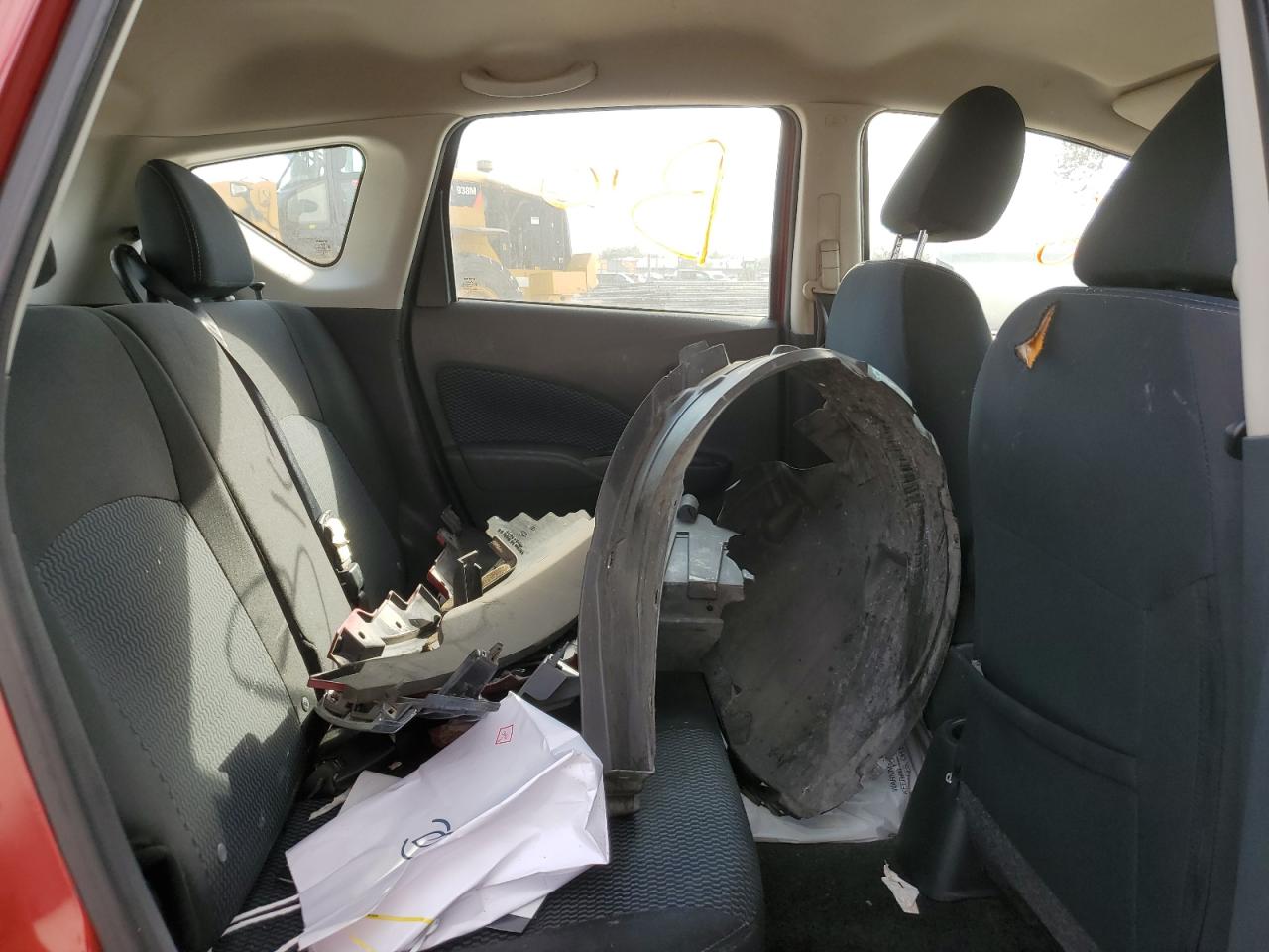 2016 Nissan Versa VIN 3N1CE2CP9GL362461 Copart auction photo, front end damage thumbnail 11