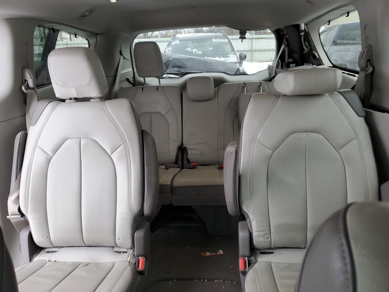2018 Chrysler Pacifica VIN 2C4RC1BG4JR294198 Copart auction photo, all over damage thumbnail 10