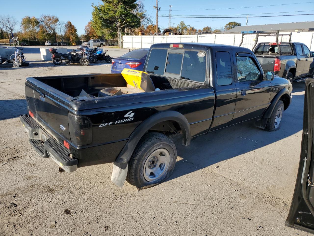 2002 Ford Ranger VIN 1FTZR45EX2TA06687 Copart auction photo, all over damage thumbnail 3