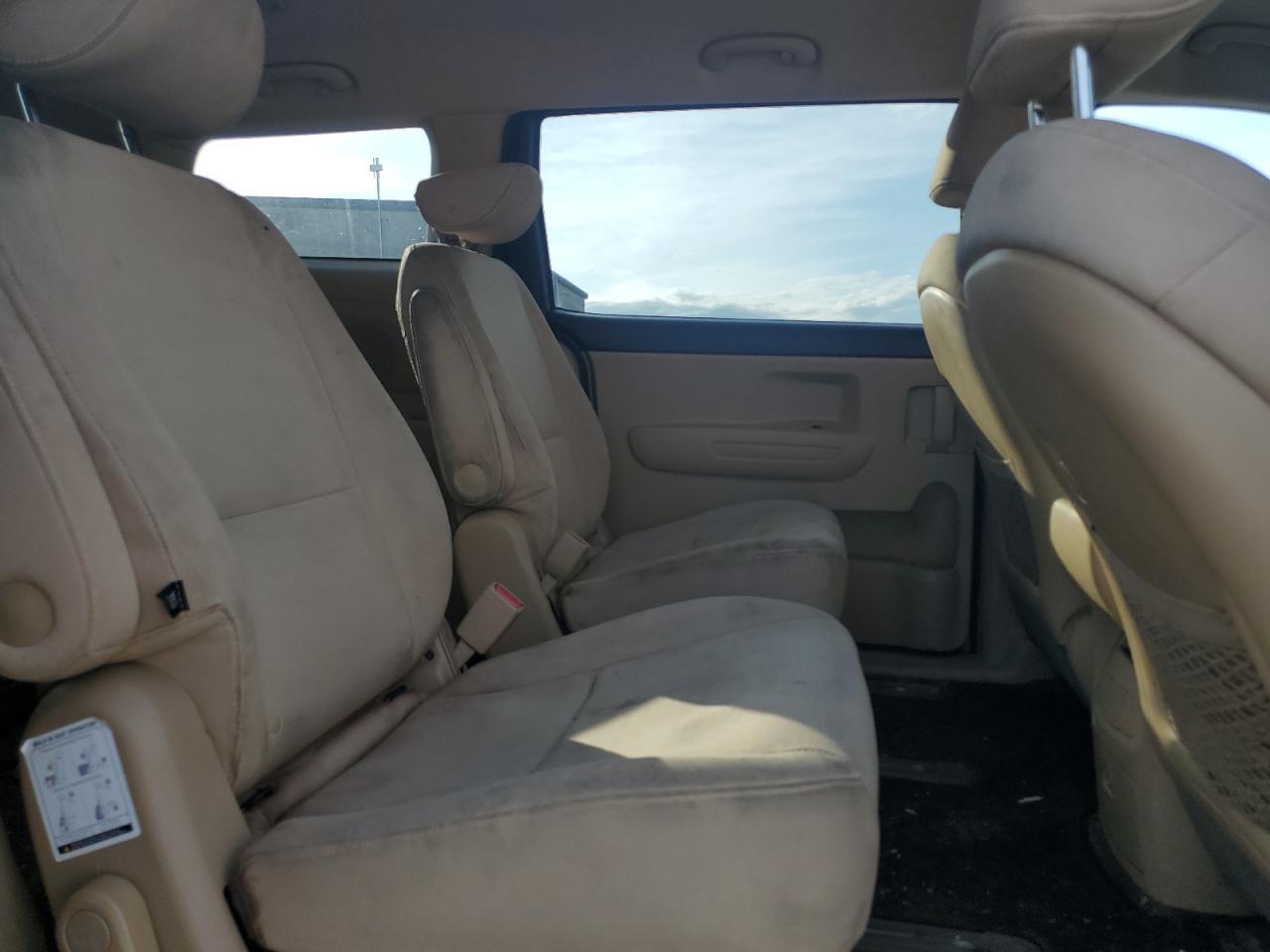 2015 KIA Sedona VIN KNDMB5C13F6017801 Copart auction photo, all over damage thumbnail 11