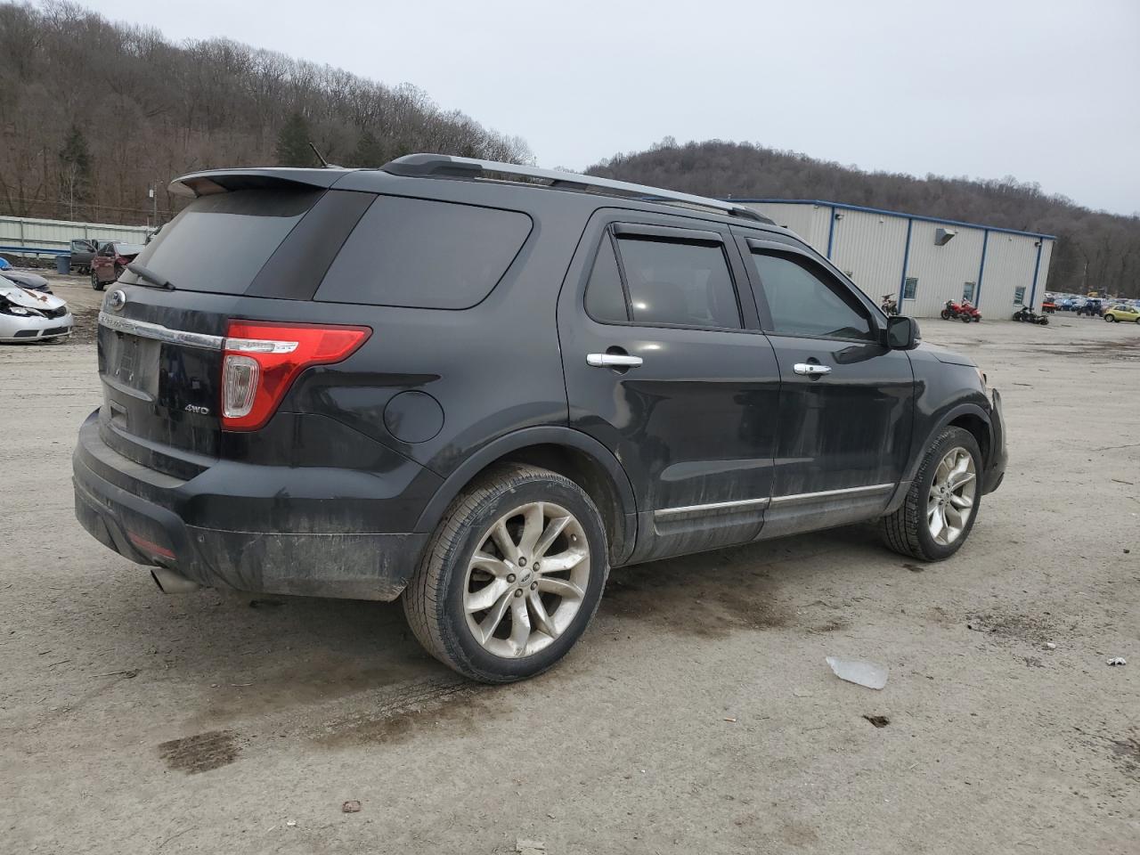 2014 Ford Explorer VIN 1FM5K8F83EGC21324 Copart auction photo, front end damage thumbnail 3