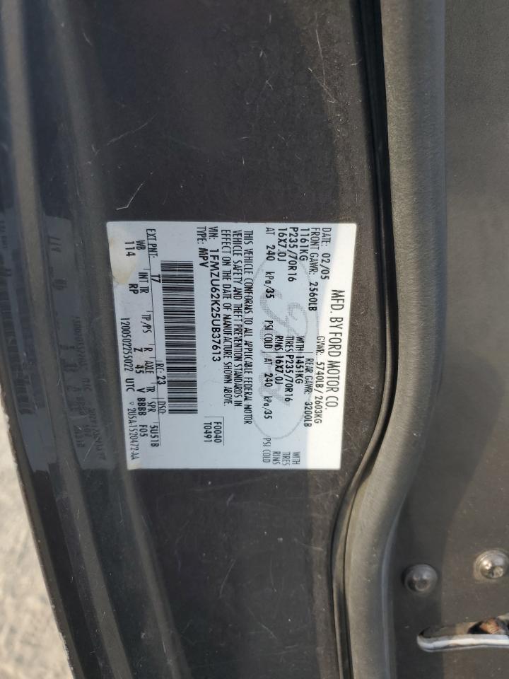 2005 Ford Explorer VIN 1FMZU62K25UB37613 Copart auction photo, side / minor dent/scratches damage thumbnail 12