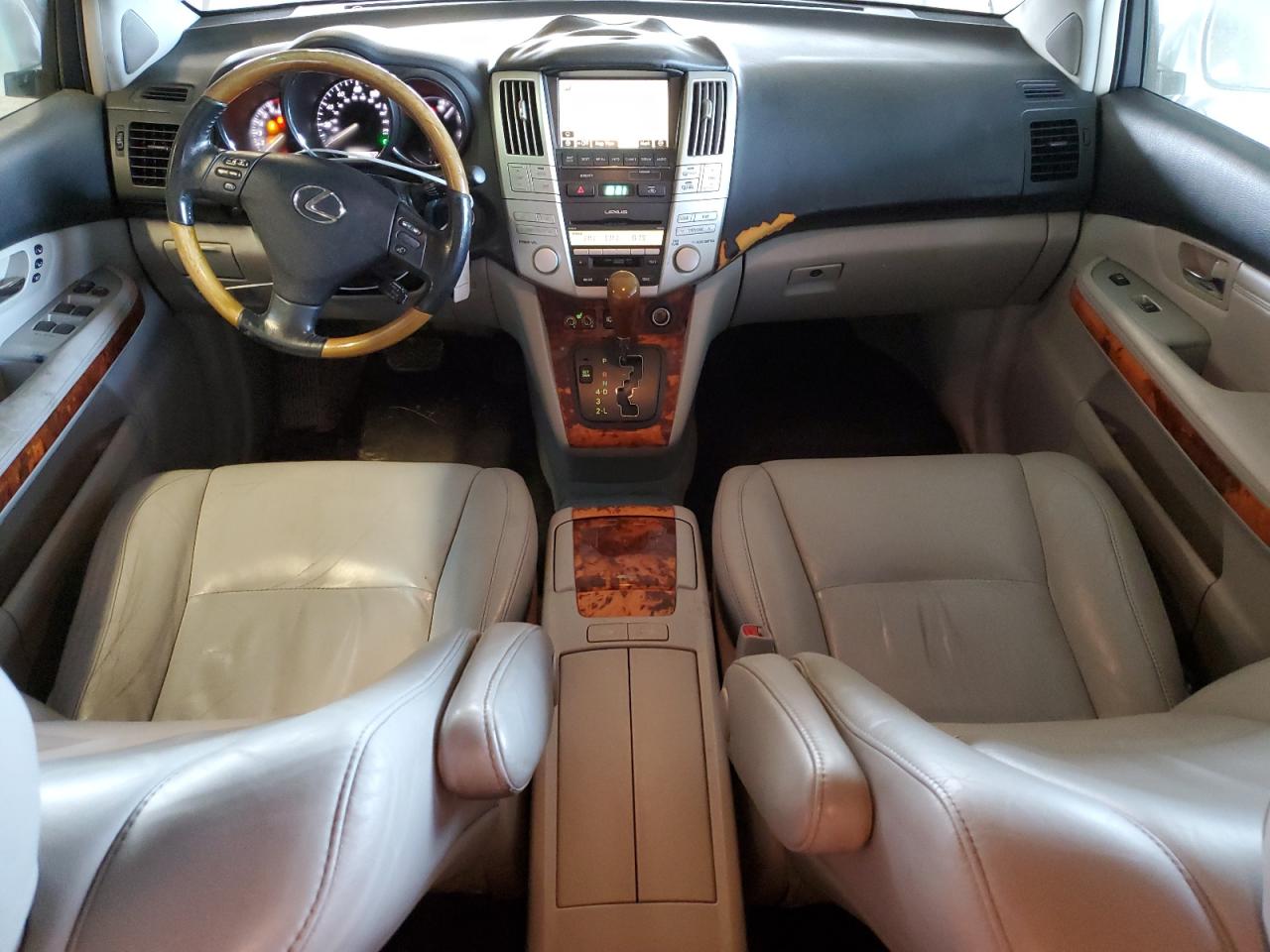 2007 Lexus RX VIN 2T2HK31U27C033481 Copart auction photo, front end damage thumbnail 8