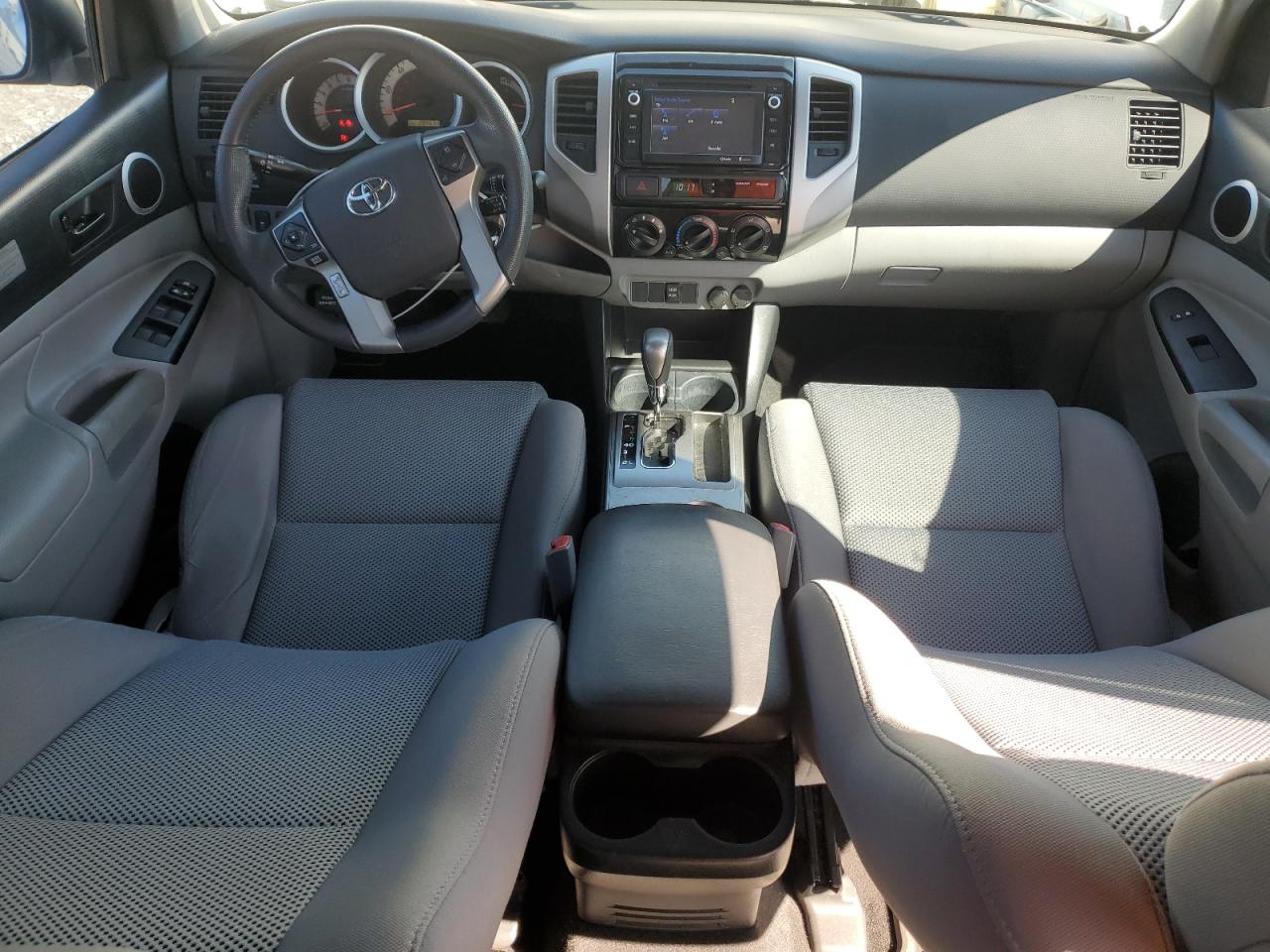 2014 Toyota Tacoma VIN 5TFJU4GN3EX062976 Copart auction photo, rear end damage thumbnail 8