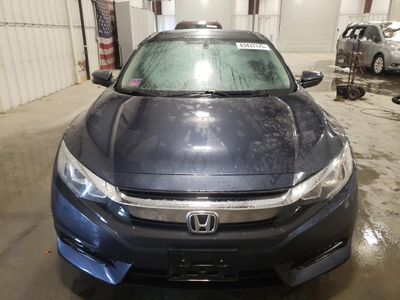 2017 Honda Civic VIN 19XFC2F71HE030922 Copart auction photo, side damage thumbnail 5