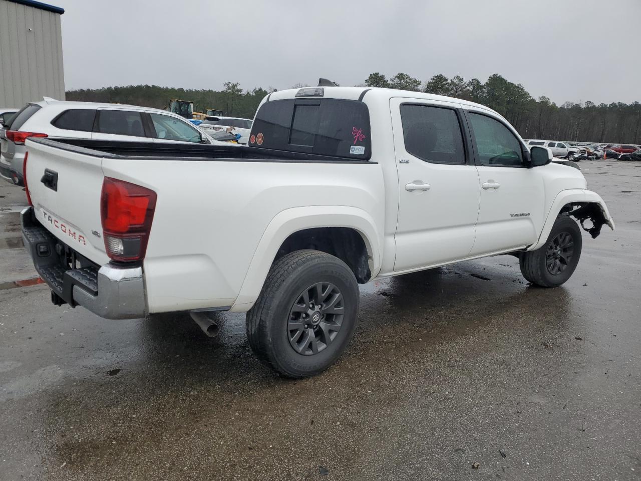 2020 Toyota Tacoma VIN 5TFAZ5CN3LX090643 Copart auction photo, front end damage thumbnail 3