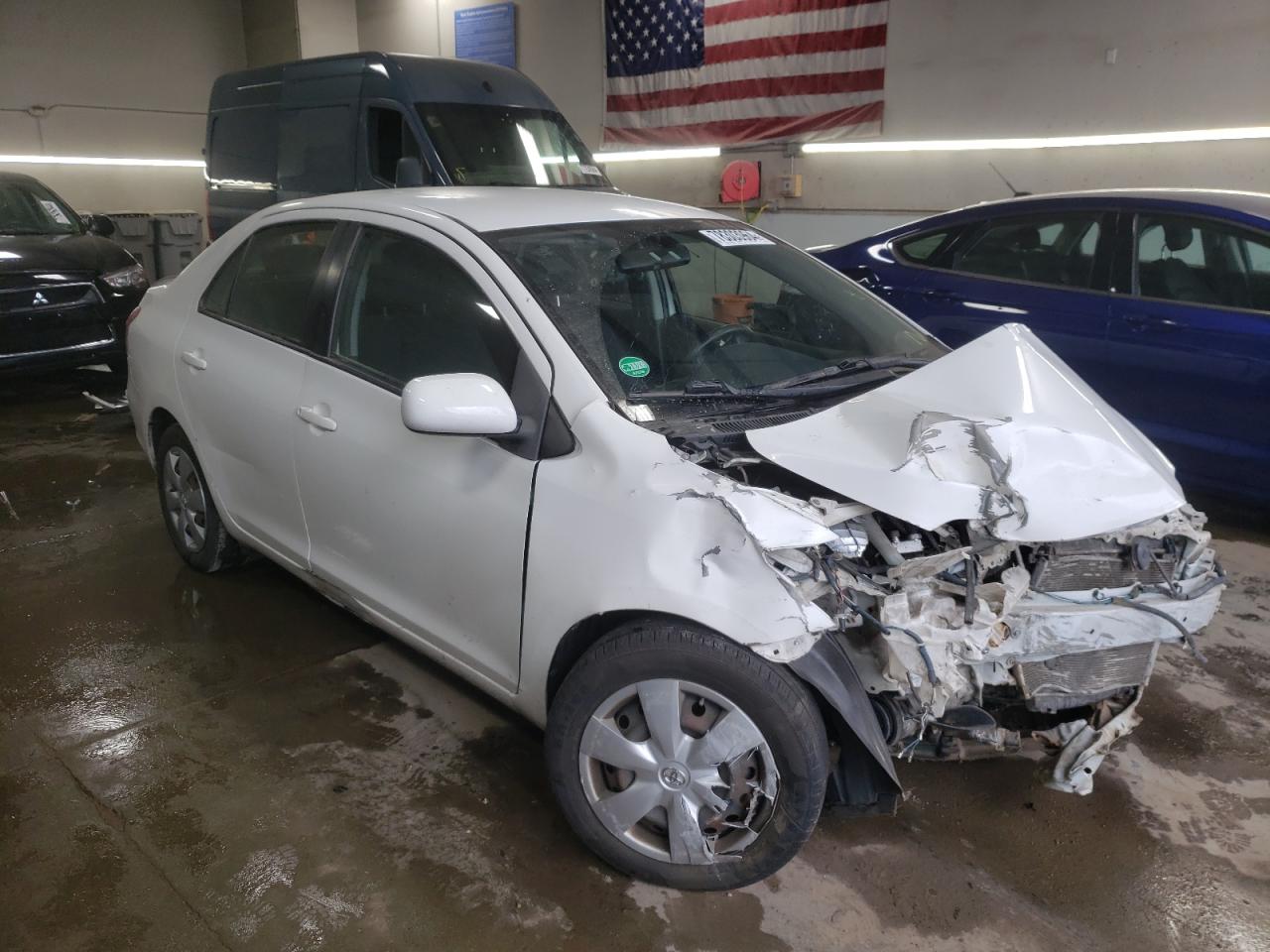 2008 Toyota Yaris VIN JTDBT923881232265 Copart auction photo, front end damage thumbnail 4