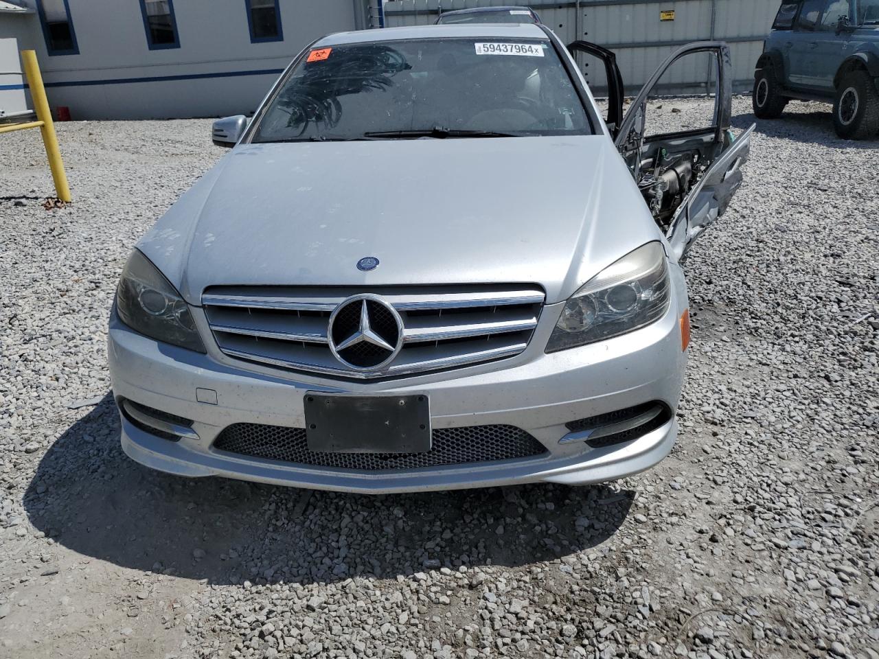2011 Mercedes-Benz C-klasse VIN WDDGF5EB6BR153507 Copart auction photo, all over damage thumbnail 5