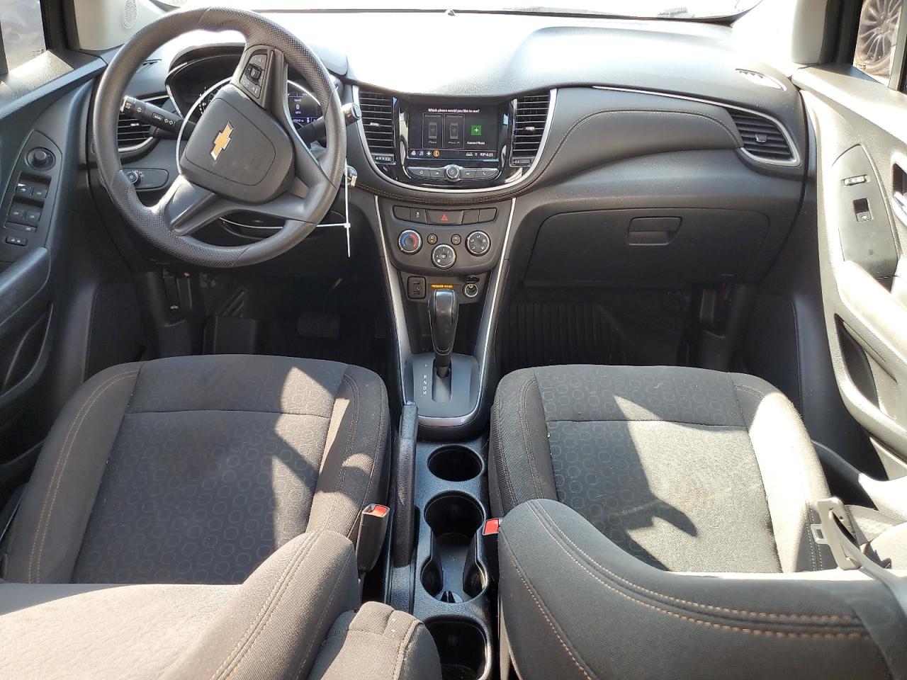 2020 Chevrolet Trax VIN KL7CJKSB4LB057103 Copart auction photo, front end damage thumbnail 8