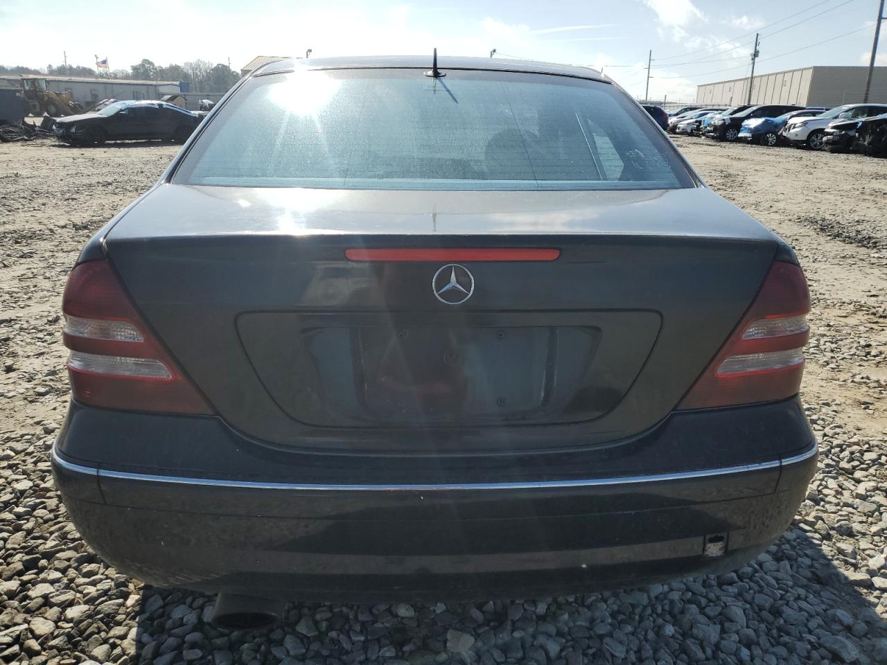 2005 Mercedes-Benz C-klasse VIN WDBRF40J85F686832 Copart auction photo, side damage thumbnail 6