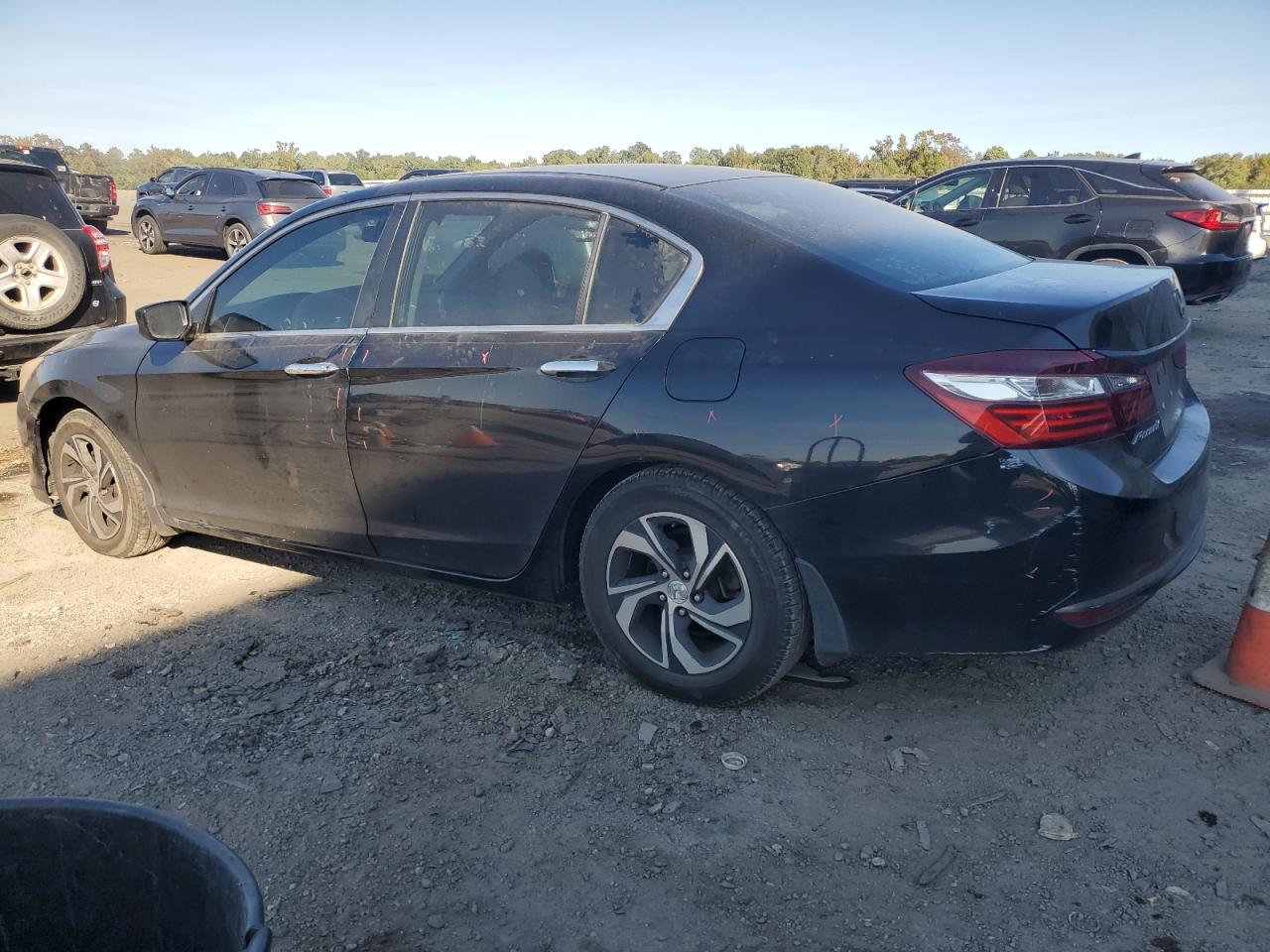 2016 Honda Accord VIN 1HGCR2F3XGA003011 Copart auction photo, rear end / side damage thumbnail 2