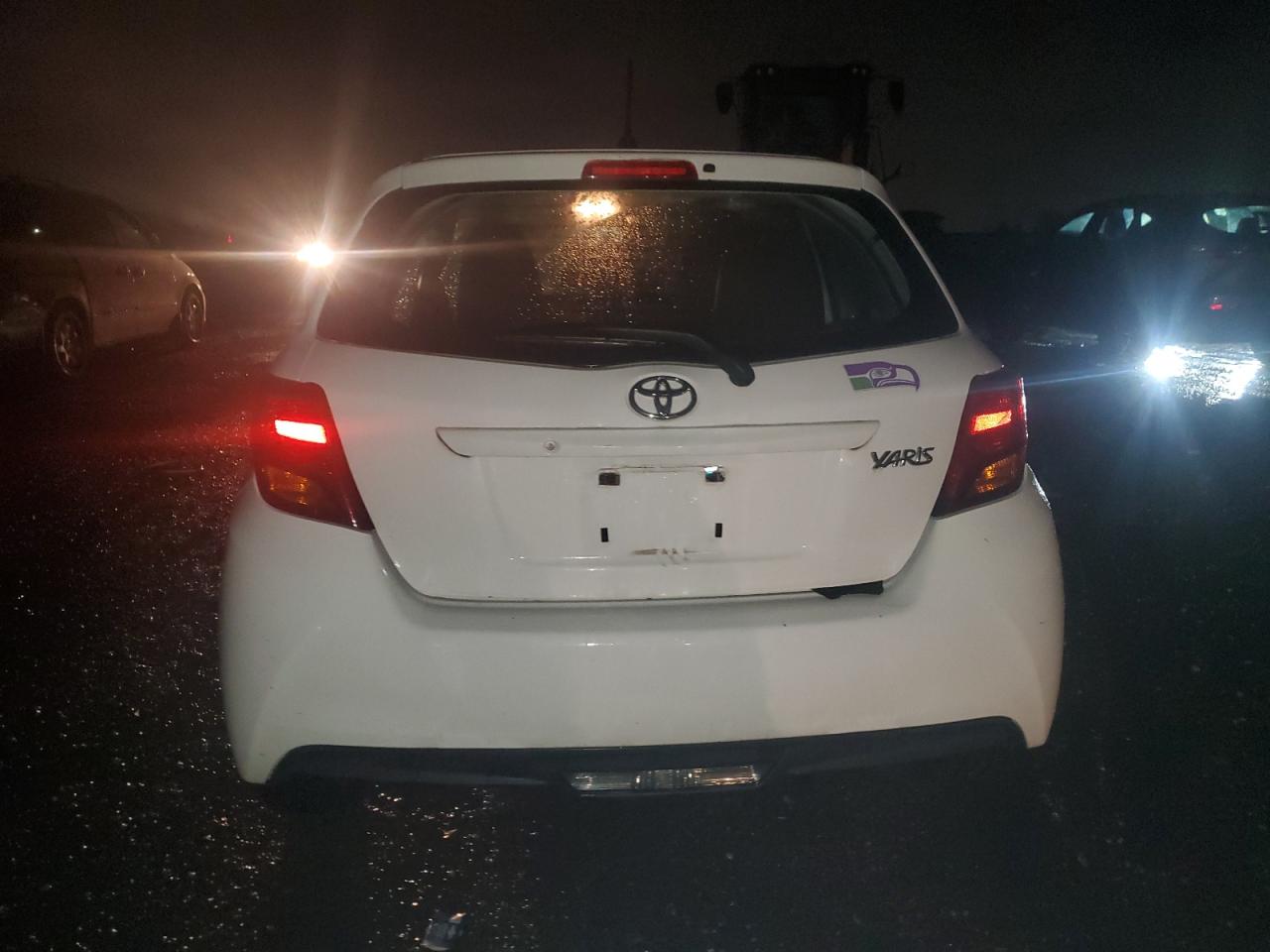 2016 Toyota Yaris VIN VNKKTUD39GA064481 Copart auction photo, front end / side damage thumbnail 6