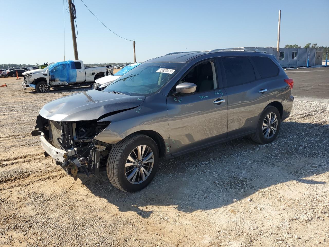 2018 Nissan Pathfinder VIN 5N1DR2MN3JC643401