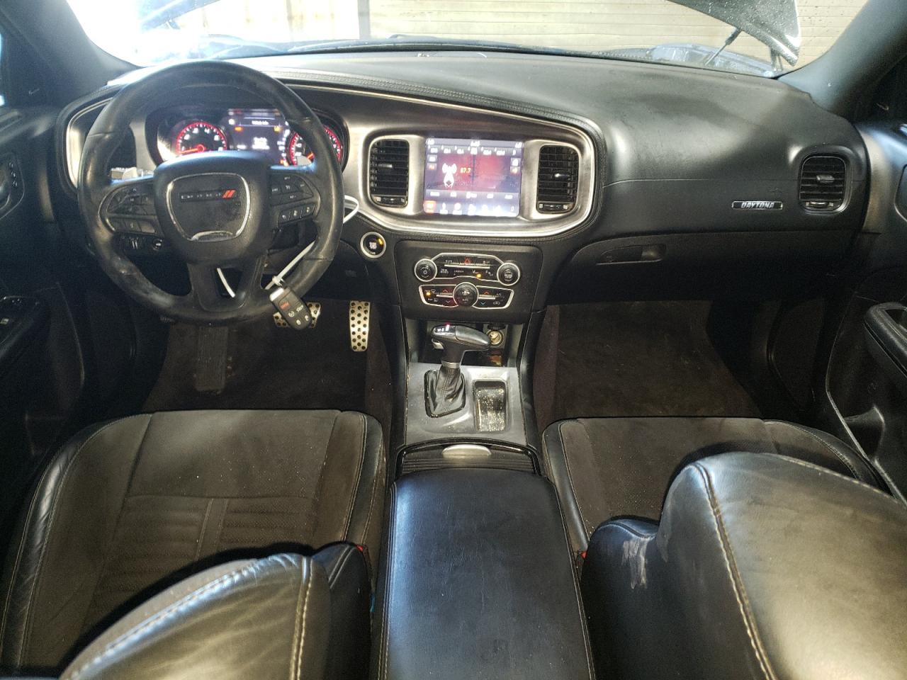 2019 Dodge Charger VIN 2C3CDXGJ2KH520373 Copart auction photo, vandalism / front end damage thumbnail 8