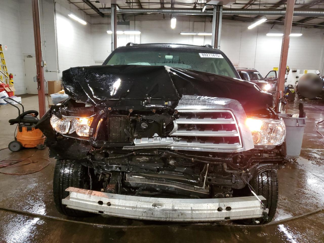 2008 Toyota Sequoia VIN 5TDBY67A38S012588 Copart auction photo, front end / rear end damage thumbnail 5