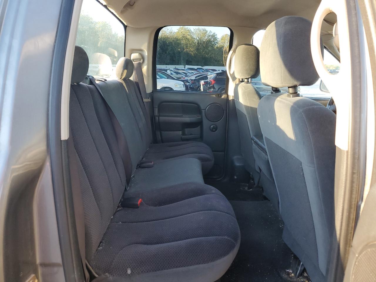 2005 Dodge RAM VIN 1D7HU18DX5S197054 Copart auction photo, front end / side damage thumbnail 10
