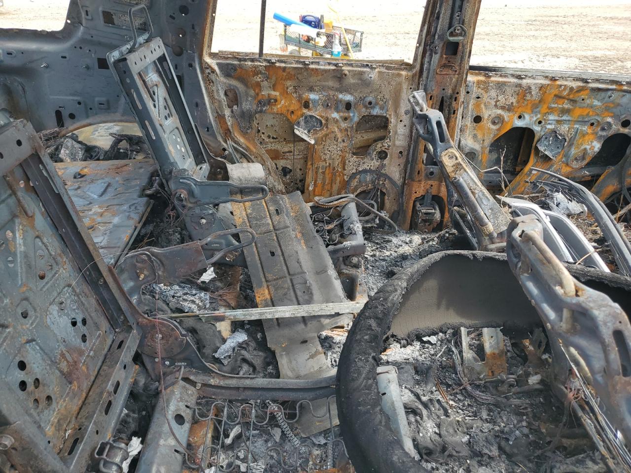 2017 Chevrolet Tahoe VIN 1GNSCCKC4HR356636 Copart auction photo, burn damage thumbnail 11