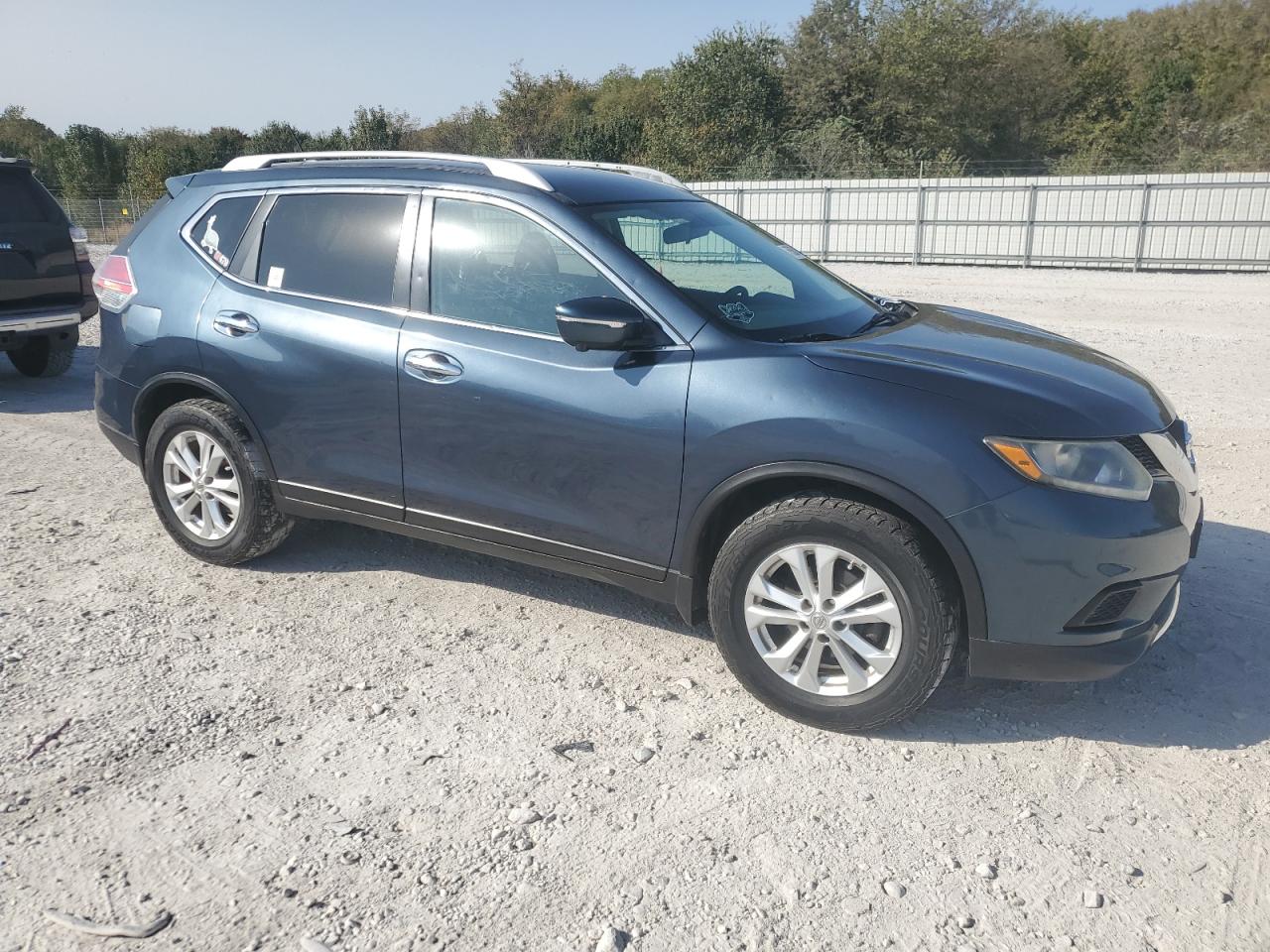2014 Nissan Rogue VIN 5N1AT2MT5EC843057 Copart auction photo, hail damage thumbnail 4