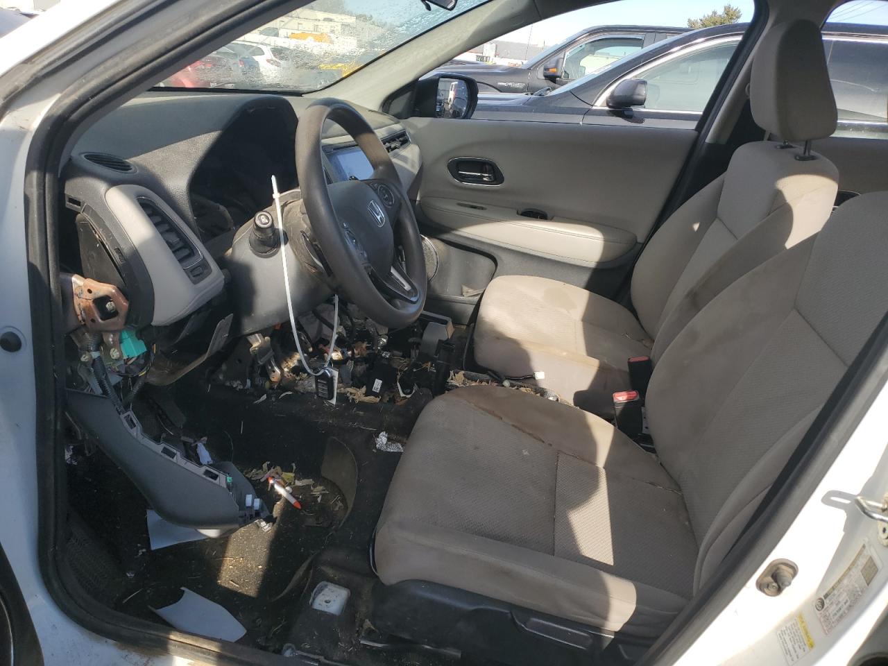 2016 Honda HR-V VIN 3CZRU6H58GM724616 Copart auction photo, stripped / rear end damage thumbnail 7