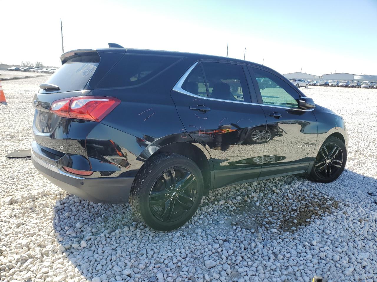 2021 Chevrolet Equinox VIN 3GNAXKEV4ML351638 Copart auction photo, frame damage / front end damage thumbnail 3