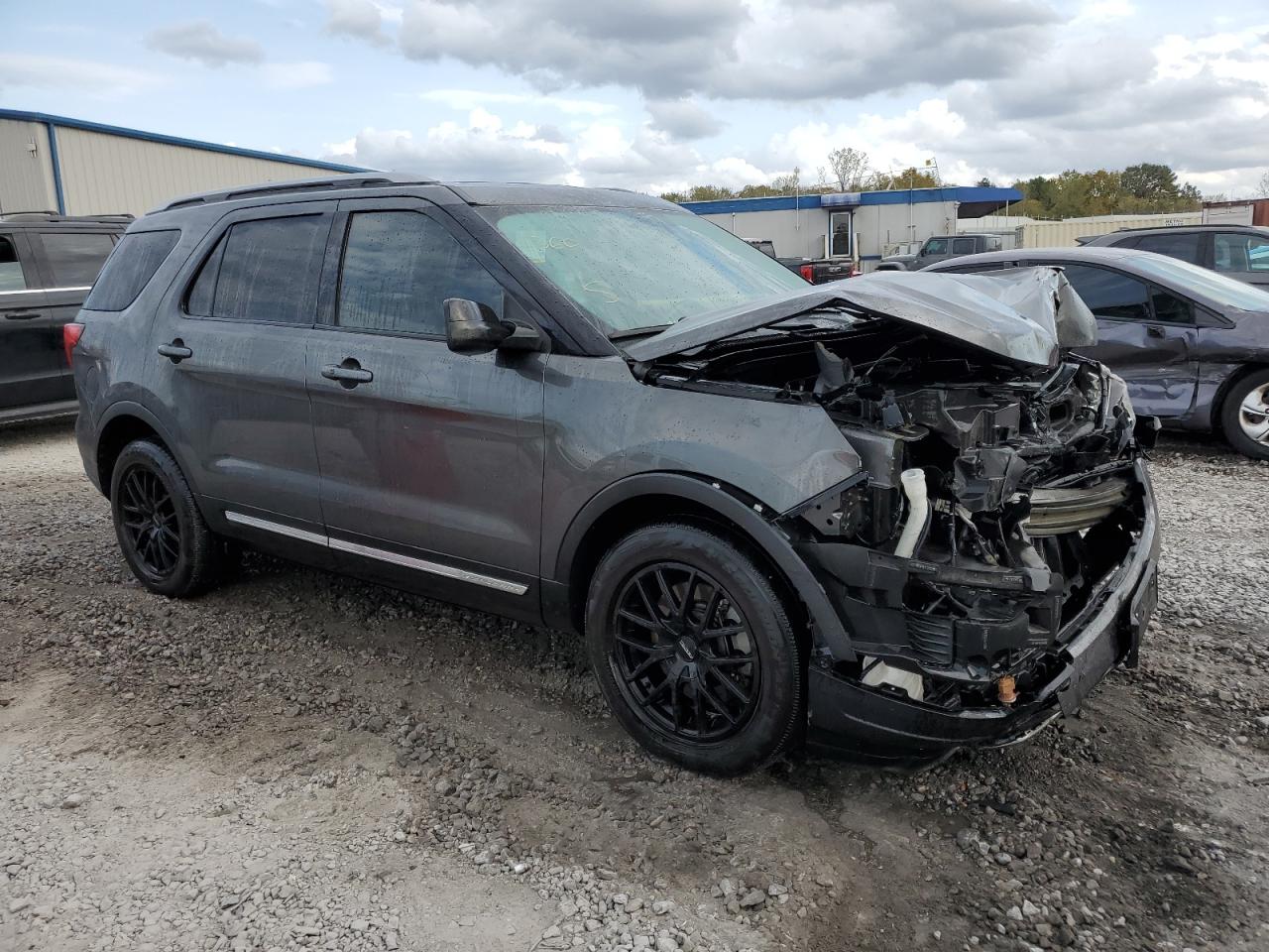 2018 Ford Explorer VIN 1FM5K7D83JGA35435 Copart auction photo, front end damage thumbnail 4