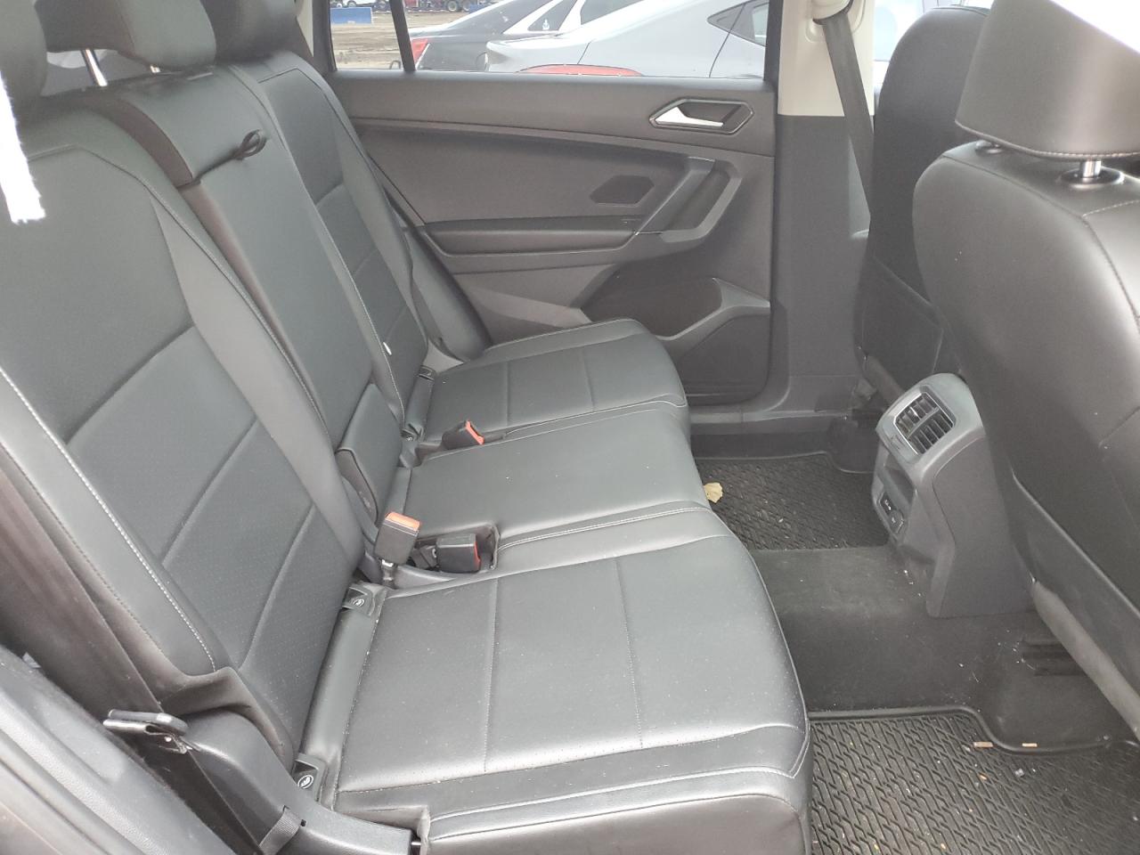 2018 Volkswagen Tiguan VIN 3VV2B7AX8JM120121 Copart auction photo, front end damage thumbnail 11