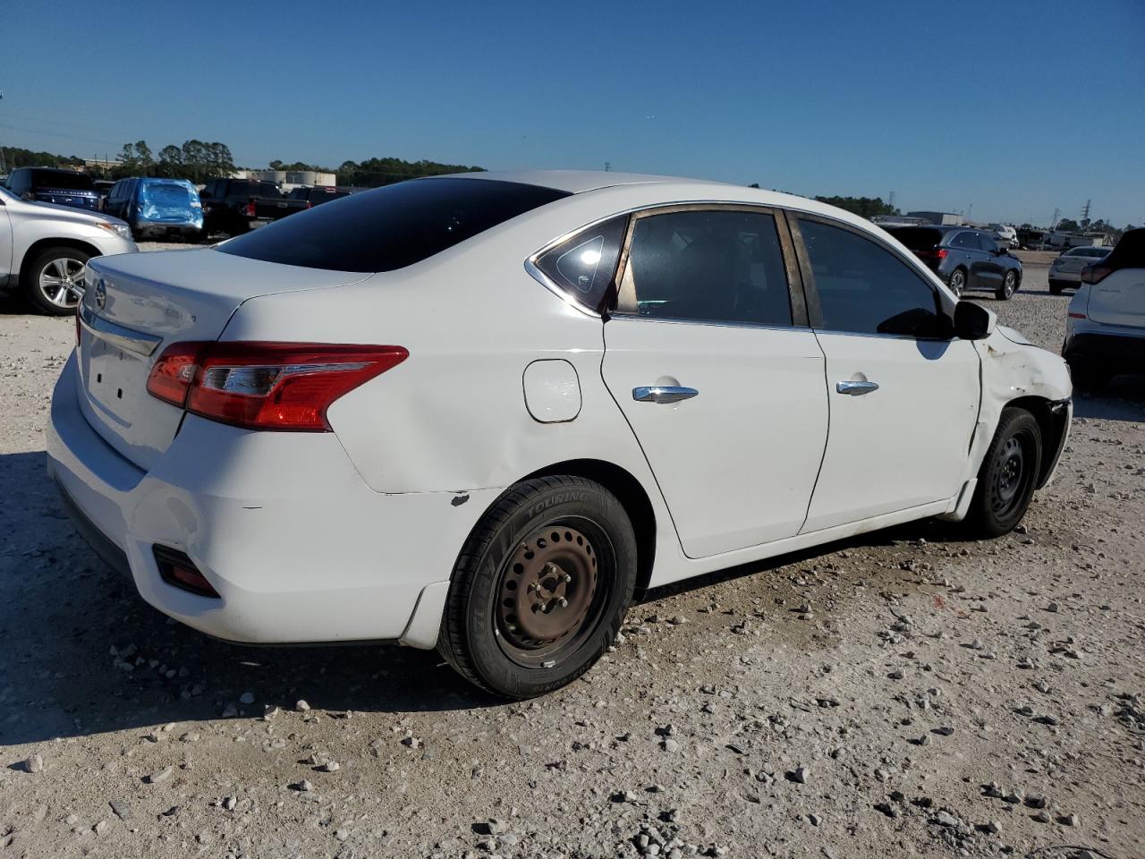 2017 Nissan Sentra VIN 3N1AB7AP8HY225161 Copart auction photo, front end / side damage thumbnail 3