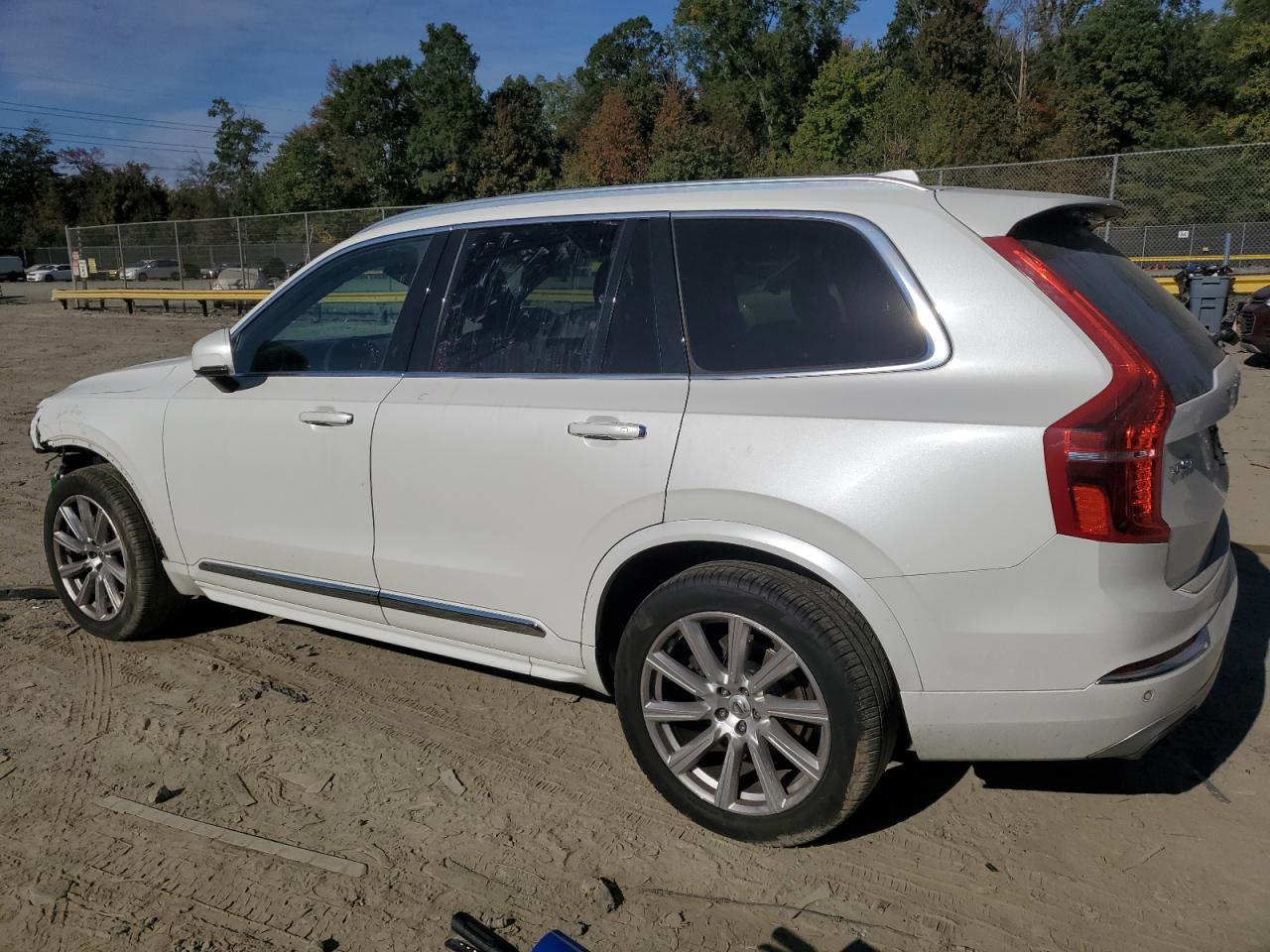 2016 Volvo XC90 VIN YV4A22PL2G1073415 Copart auction photo, front end damage thumbnail 2