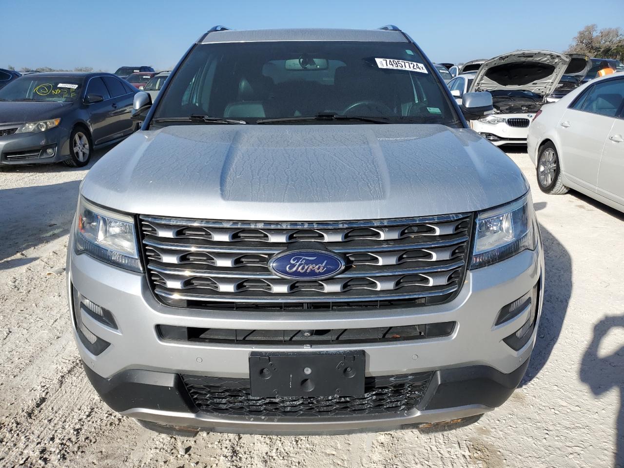 2017 Ford Explorer VIN 1FM5K7F88HGC23164 Copart auction photo, water/flood damage thumbnail 5