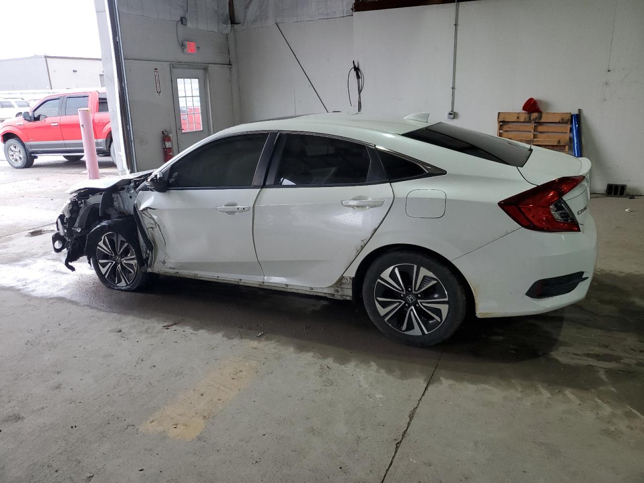 2018 Honda Civic VIN JHMFC1F47JX032422 Copart auction photo, all over damage thumbnail 2