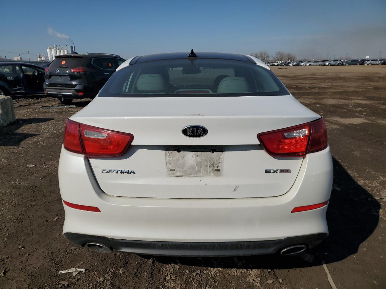 2015 KIA Optima VIN 5XXGN4A77FG420123 Copart auction photo, front end damage thumbnail 6
