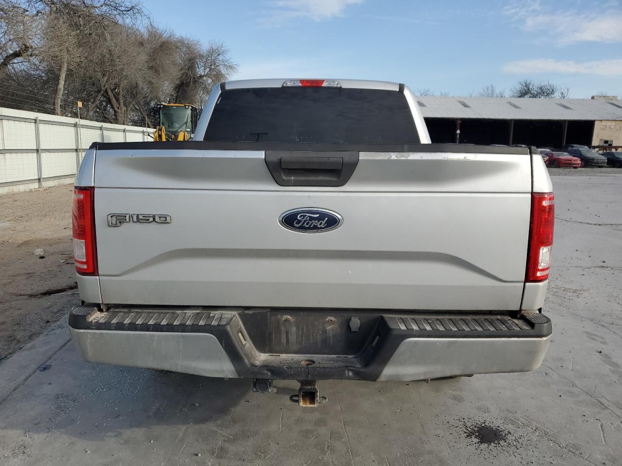 2017 Ford F-150 VIN 1FTEW1CG8HKD45764 Copart auction photo, front end / minor dent/scratches damage thumbnail 6