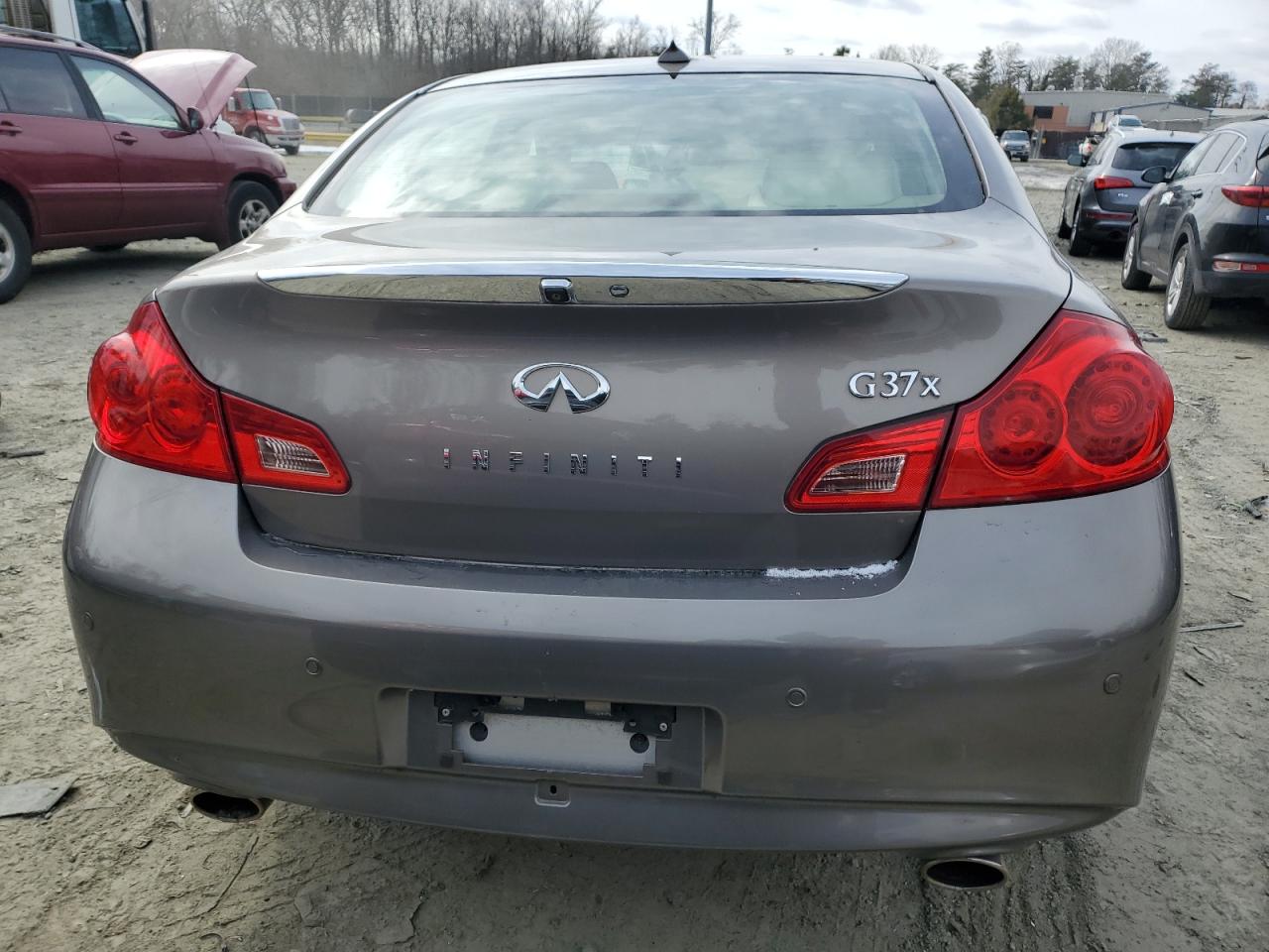 2011 Infiniti G VIN JN1CV6AR9BM405724 Copart auction photo, front end / side damage thumbnail 6