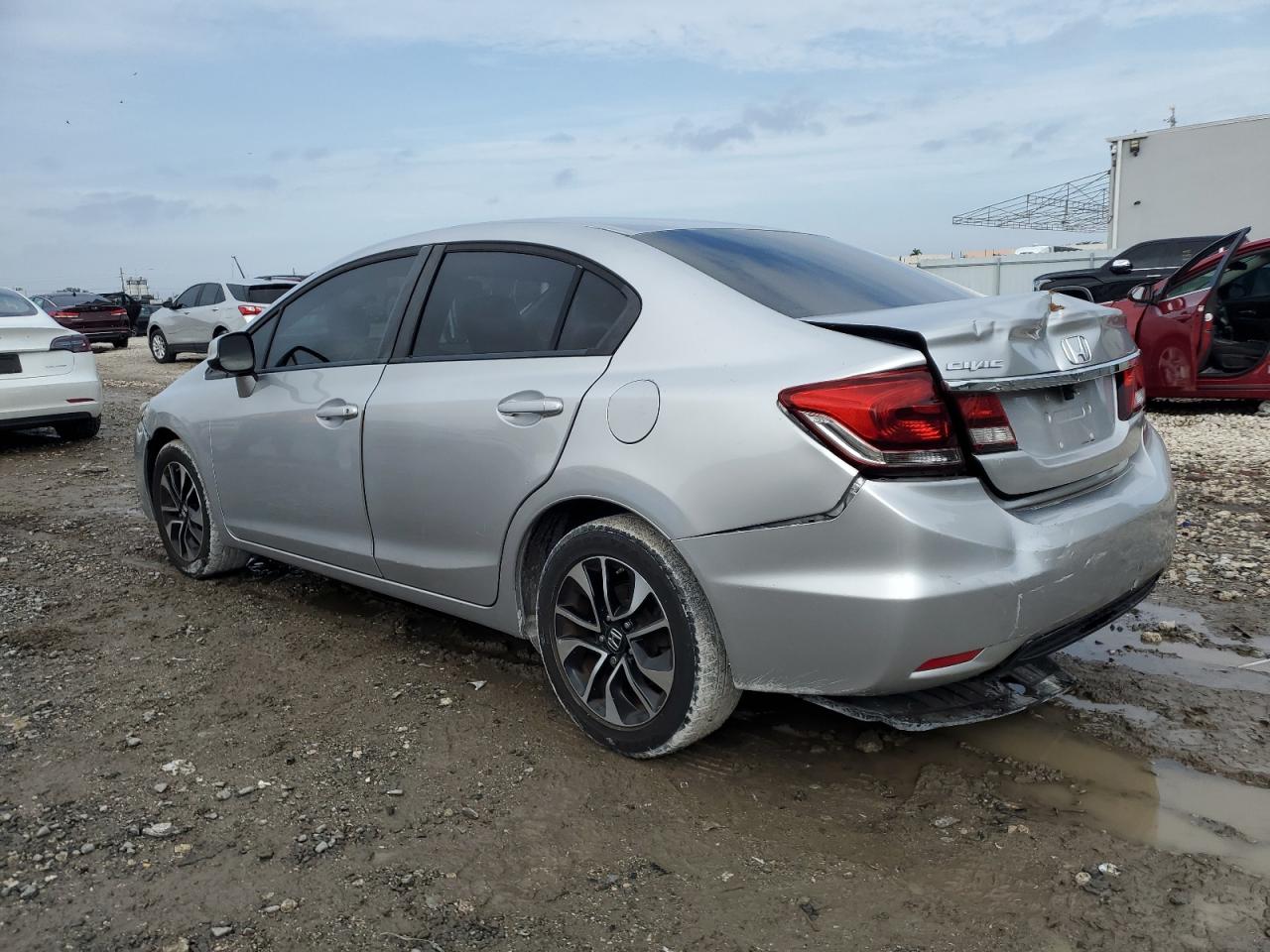 2015 Honda Civic VIN 2HGFB2F59FH509464 Copart auction photo, rear end / minor dent/scratches damage thumbnail 2