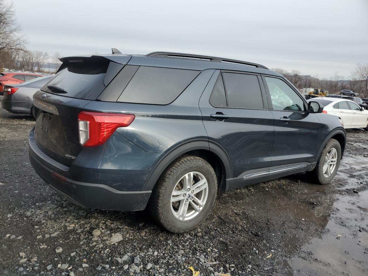 2022 Ford Explorer VIN 1FMSK8DH1NGC16547 Copart auction photo, front end / minor dent/scratches damage thumbnail 3