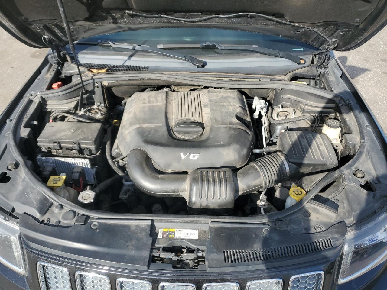 2014 Jeep Grand Cherokee VIN 1C4RJEBG2EC589523 Copart auction photo, front end damage thumbnail 12
