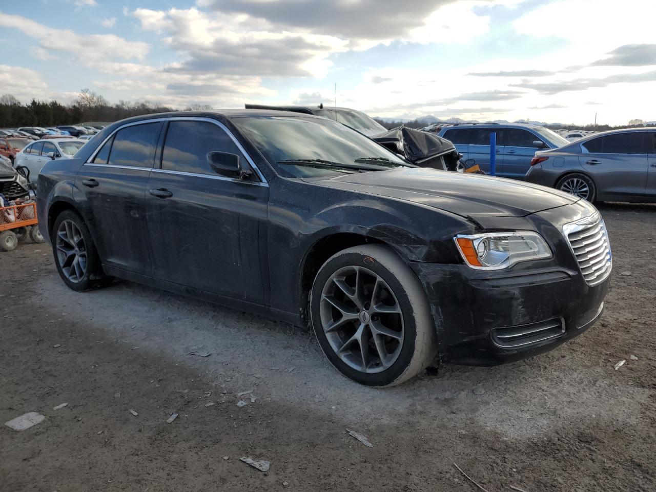 2011 Chrysler 300 VIN 2C3CA4CG9BH526317 Copart auction photo, front end / mechanical damage thumbnail 4