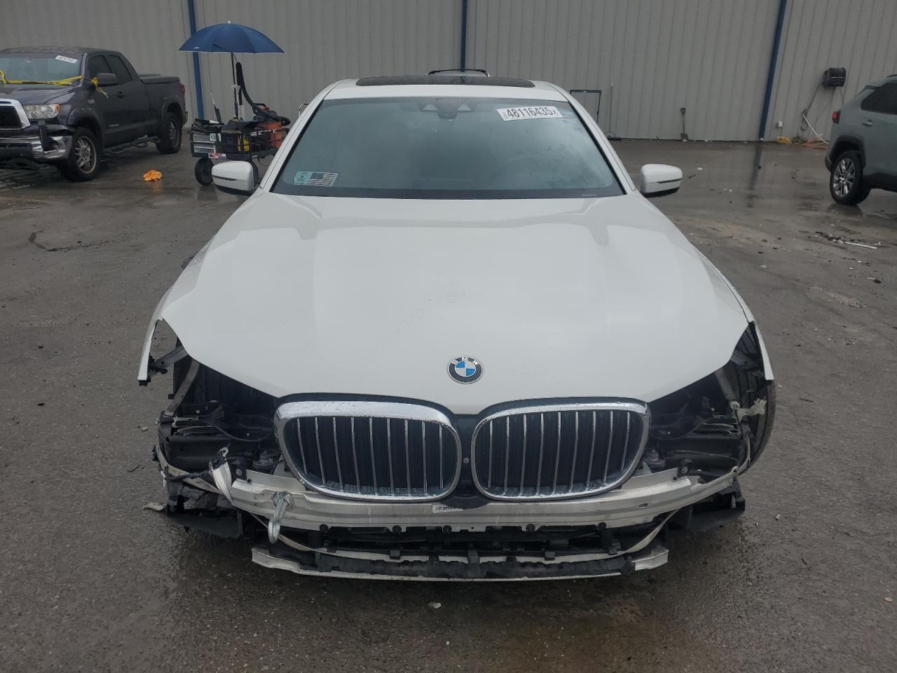 2017 BMW 7er VIN WBA7F0C34HGM21478 Copart auction photo, front end damage thumbnail 5