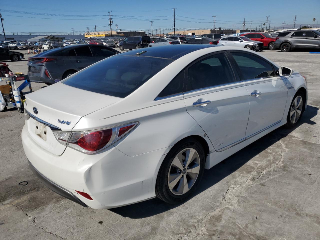 2011 Hyundai Sonata VIN KMHEC4A47BA018462 Copart auction photo, rear end / side damage thumbnail 3