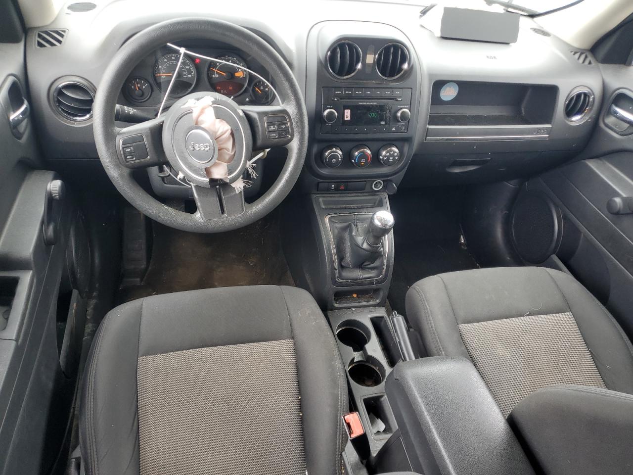 2014 Jeep Liberty (Patriot) VIN 1C4NJPBB4ED748602 Copart auction photo, front end damage thumbnail 8