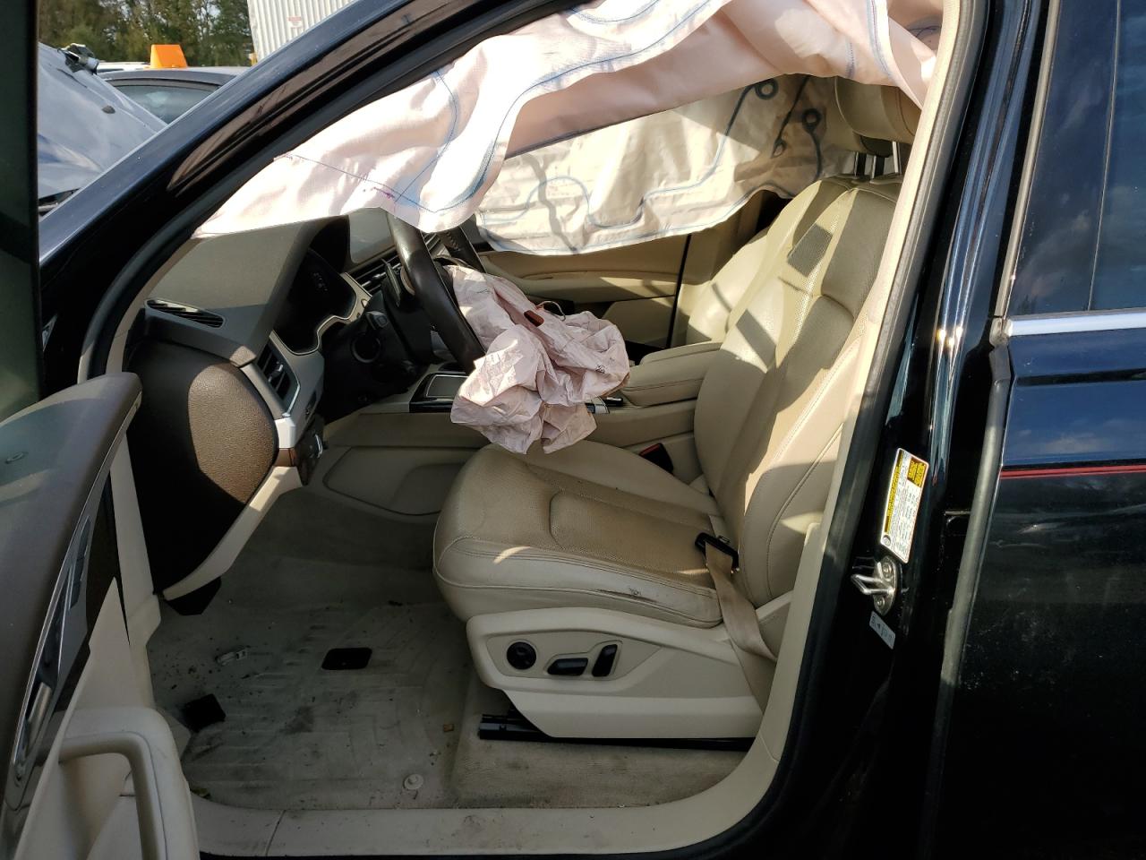 2018 Audi Q7 VIN WA1LHAF72JD011487 Copart auction photo, front end damage thumbnail 7